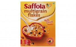 Saffola Multigrain Flakes Nutty Crunch Muesli  Box  225 grams
